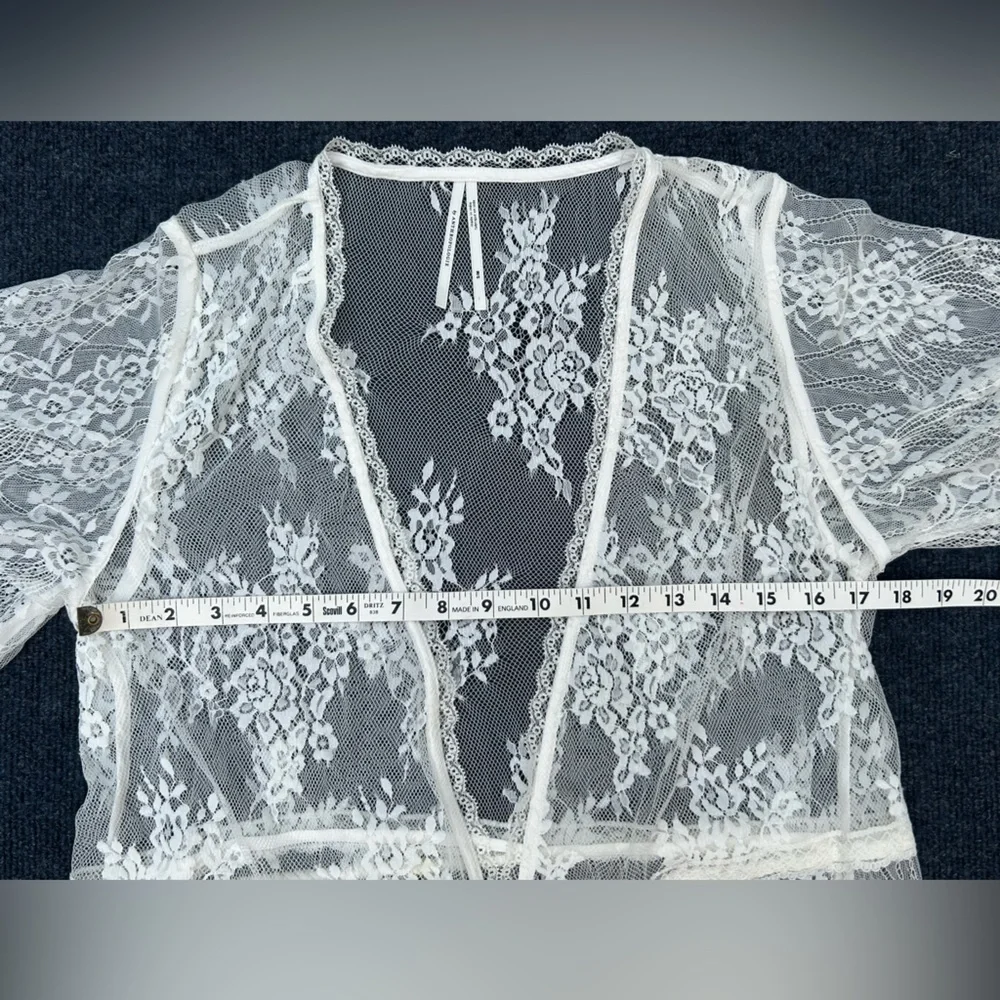 By Anthropologie White Lace Long Robe S/M - Picture 6 of 12
